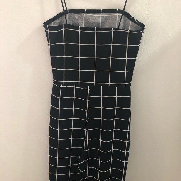 Spaghetti Strap Jumpsuit - Picture 4 of 6